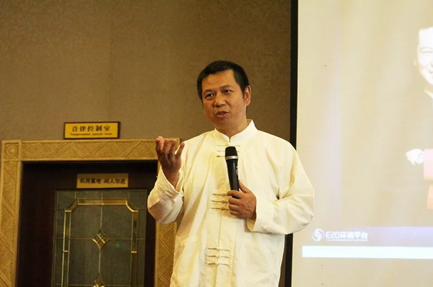 1534387443873641.png blob.png